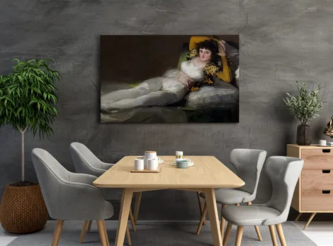 La Maja Vestida