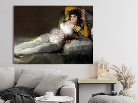 La Maja Vestida